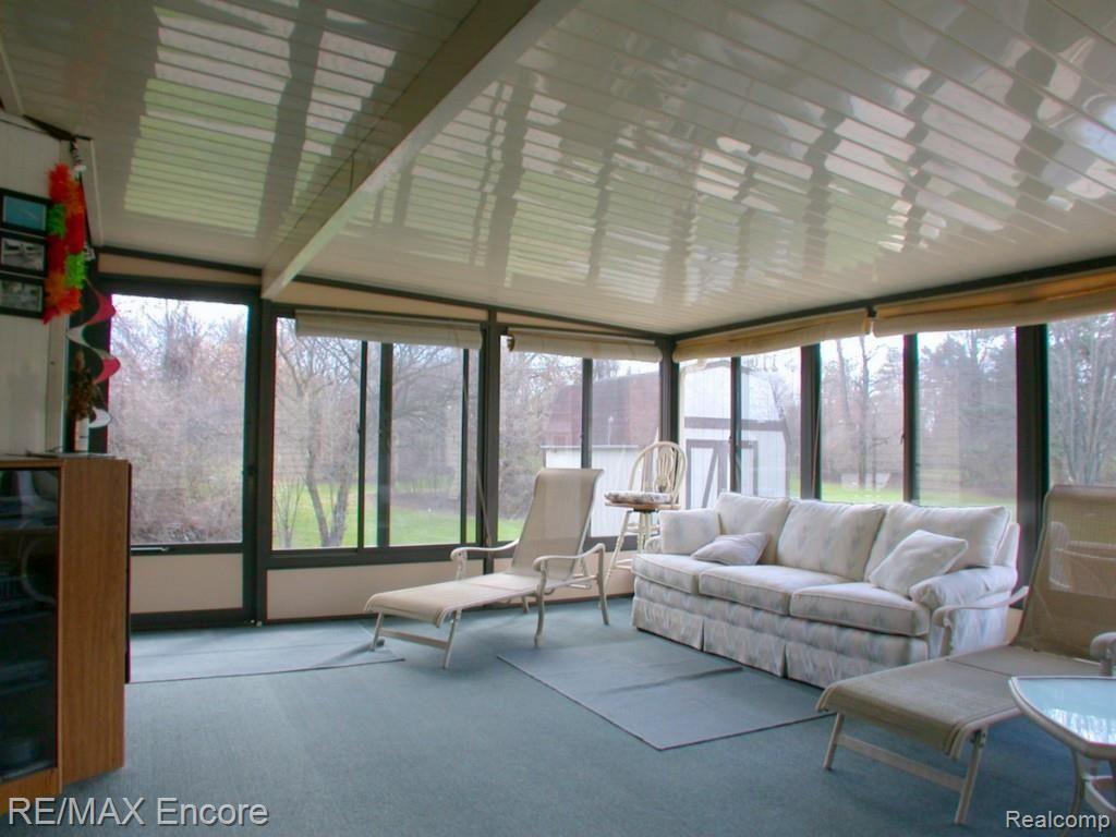 1183 Ruby Avenue Rochester, MI 48309 - Photo 4 of 42 FLORIDA ROOM