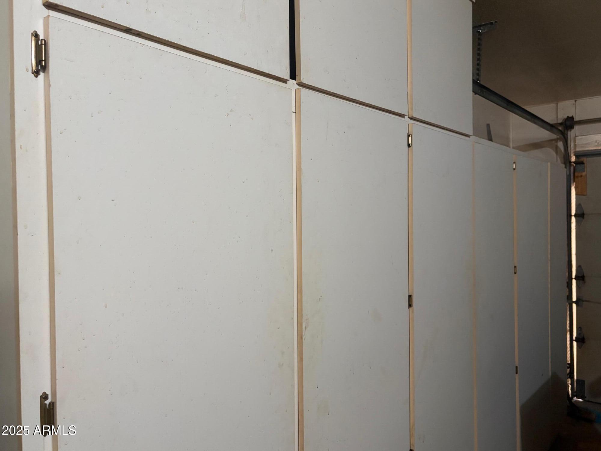 112 West Smoke Tree Road Gilbert, AZ 85233 - Photo 28 of 37 a view of a bathroom