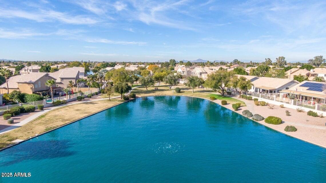 112 West Smoke Tree Road Gilbert, AZ 85233 - Photo 33 of 37 a view of an ocean with city