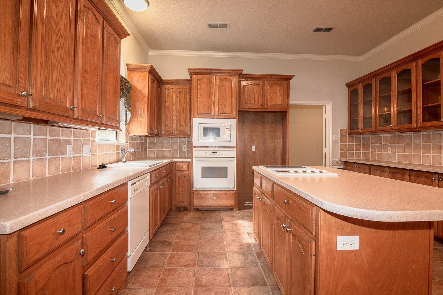 5007 104th Street Lubbock, TX 79424 - Photo 9 of 23 Photo 9