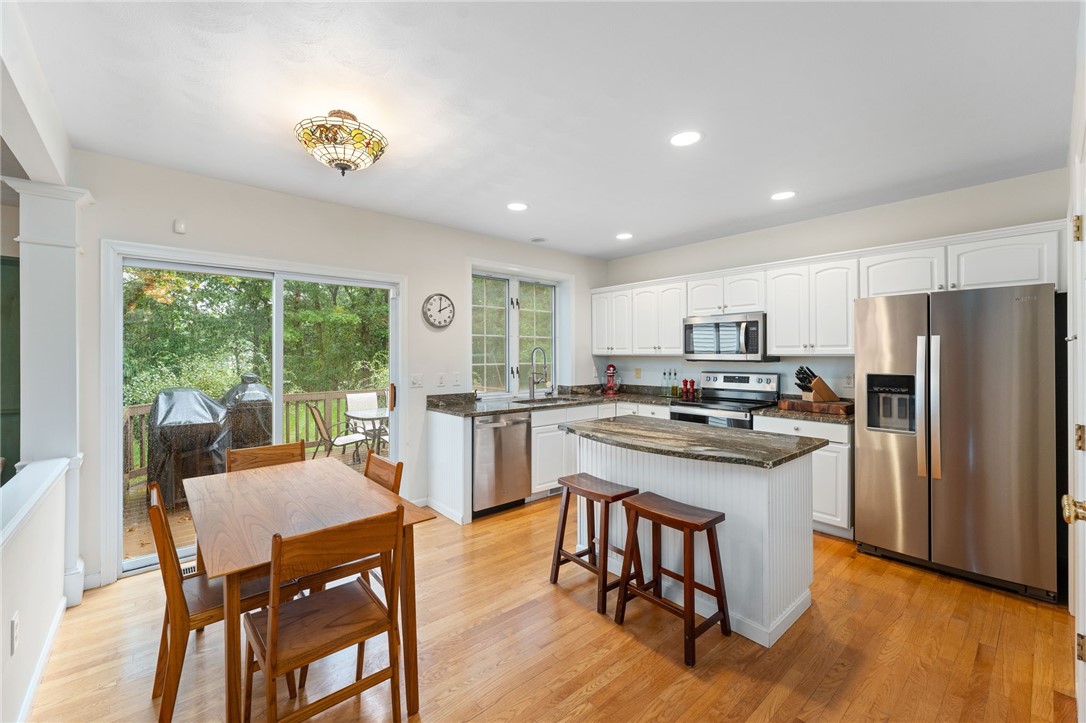305 Castle Rocks Road Warwick, RI 02886 - Photo 15 of 47 Gallery Image 15