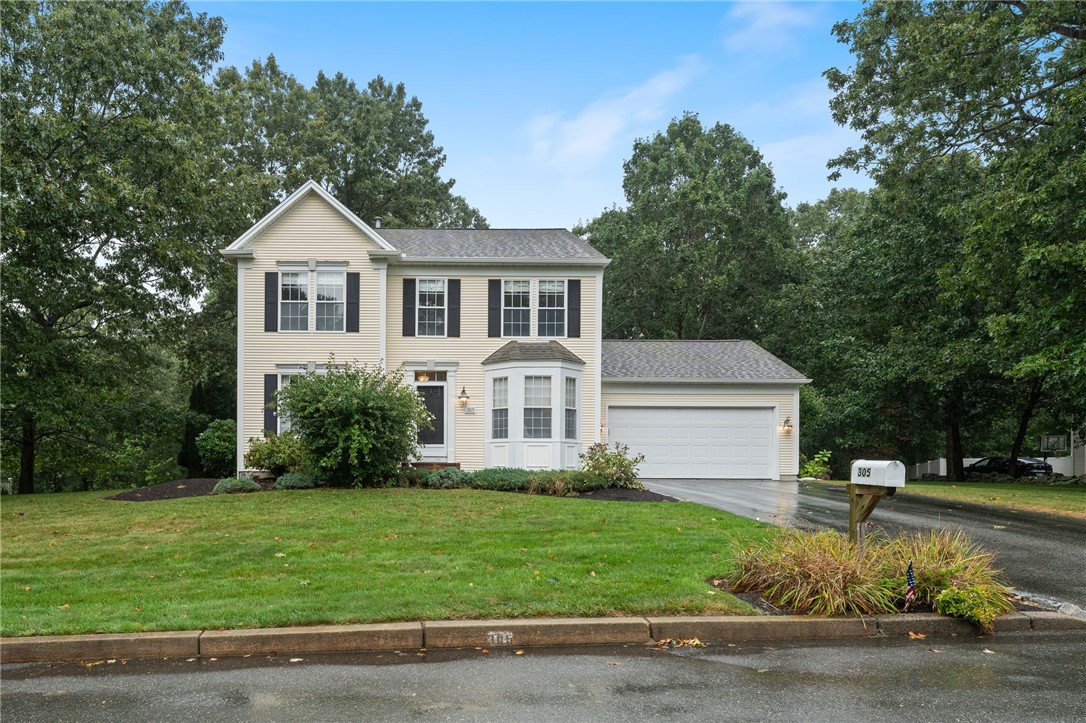 305 Castle Rocks Road Warwick, RI 02886 - Photo 2 of 47 Gallery Image 2