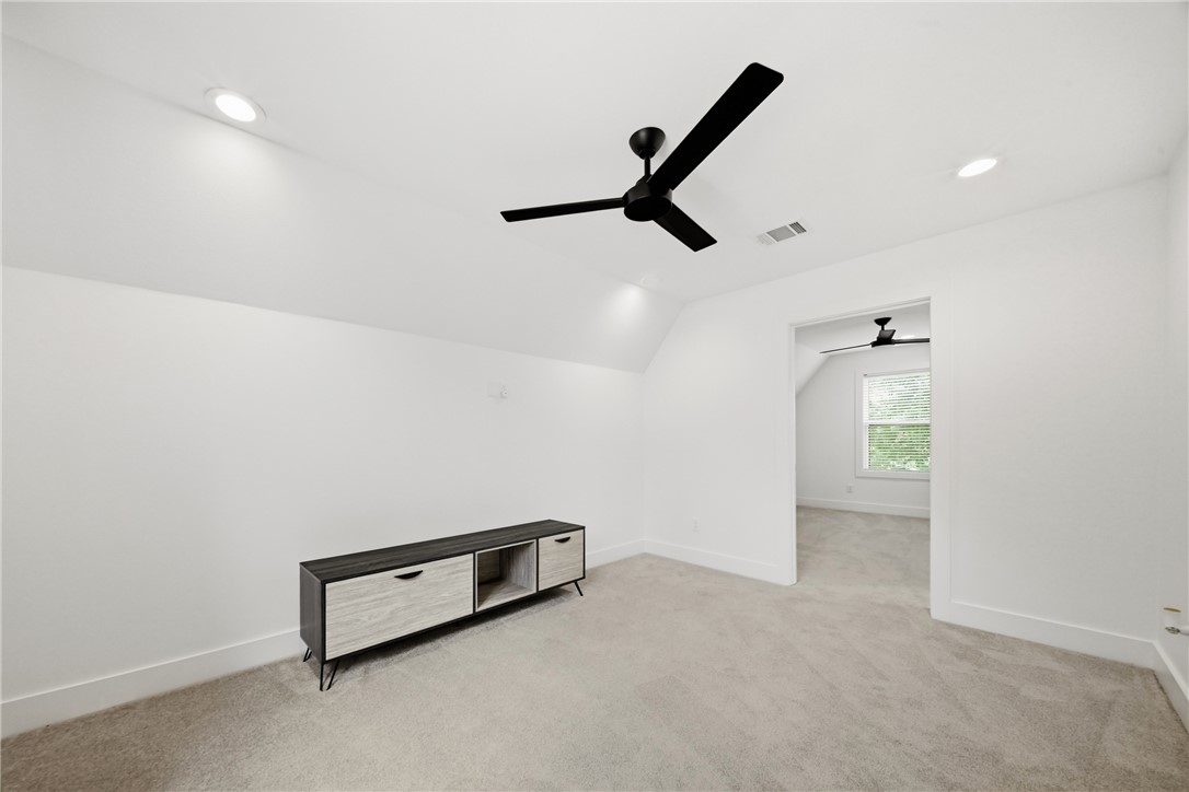 1629 Sawmill Road Franklin, TX 77856 - Photo 34 of 50 Gallery Image 34