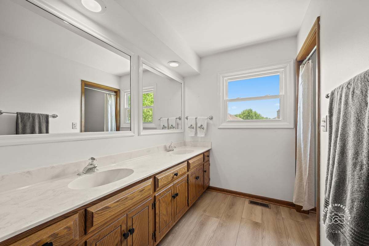 2440 Rio Grande Circle Naperville, IL 60565 - Photo 35 of 47 Gallery Image 35