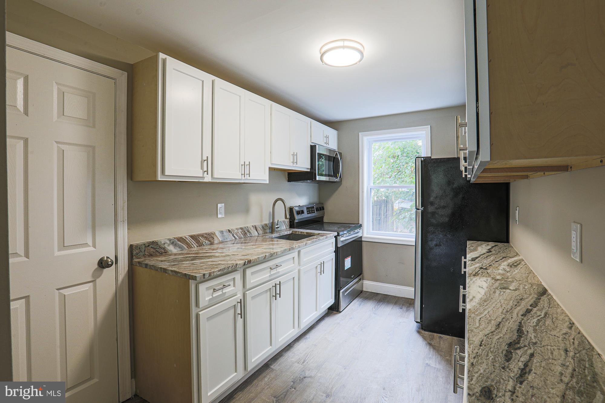 2841 Round Road Baltimore, MD 21225 - Photo 12 of 31 Kitchen