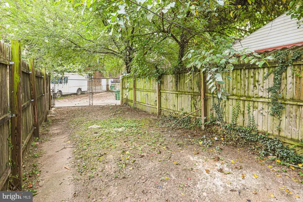 $1,250 | 2841 Round Road, Baltimore, MD 21225