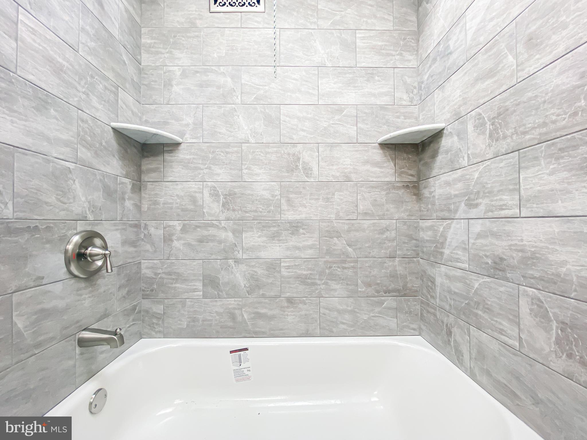3614 Newberry Road Philadelphia, PA 19154 - Photo 8 of 11 Gallery Image 8