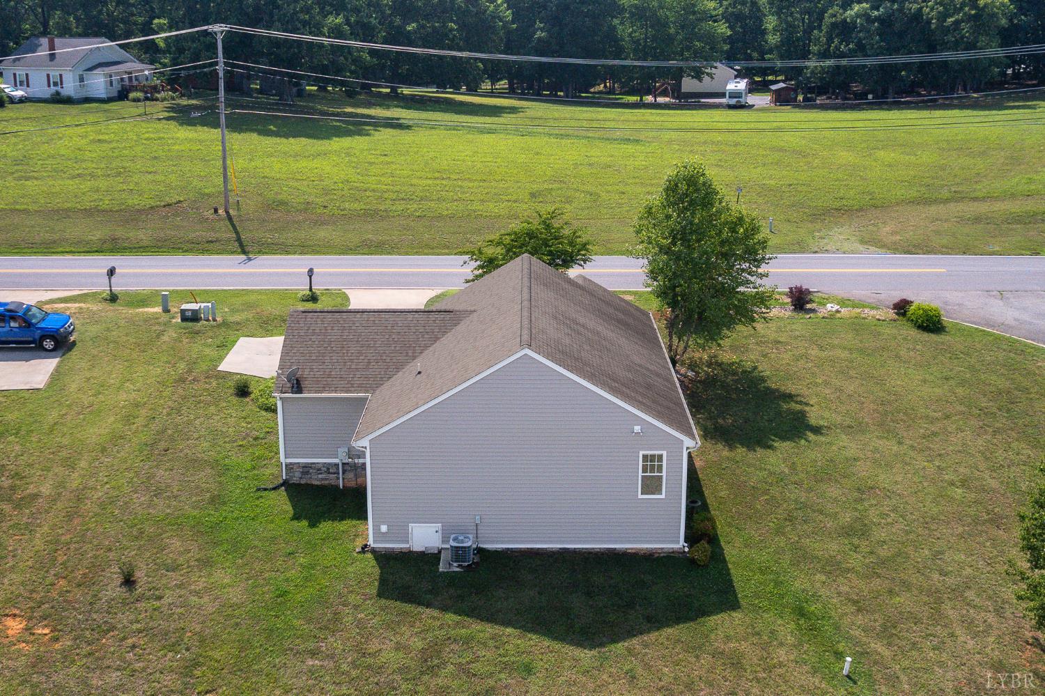 1583 Link Road Bedford, VA 24523 - Photo 34 of 40
