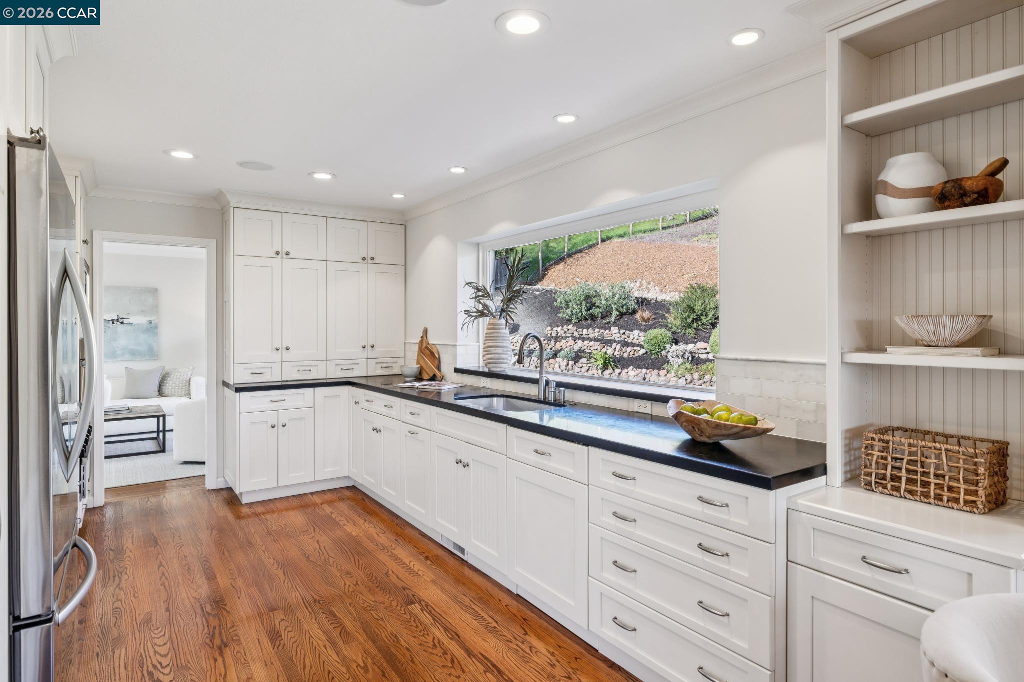 1211 Larch Avenue Moraga, CA 94556 - Photo 14 of 60