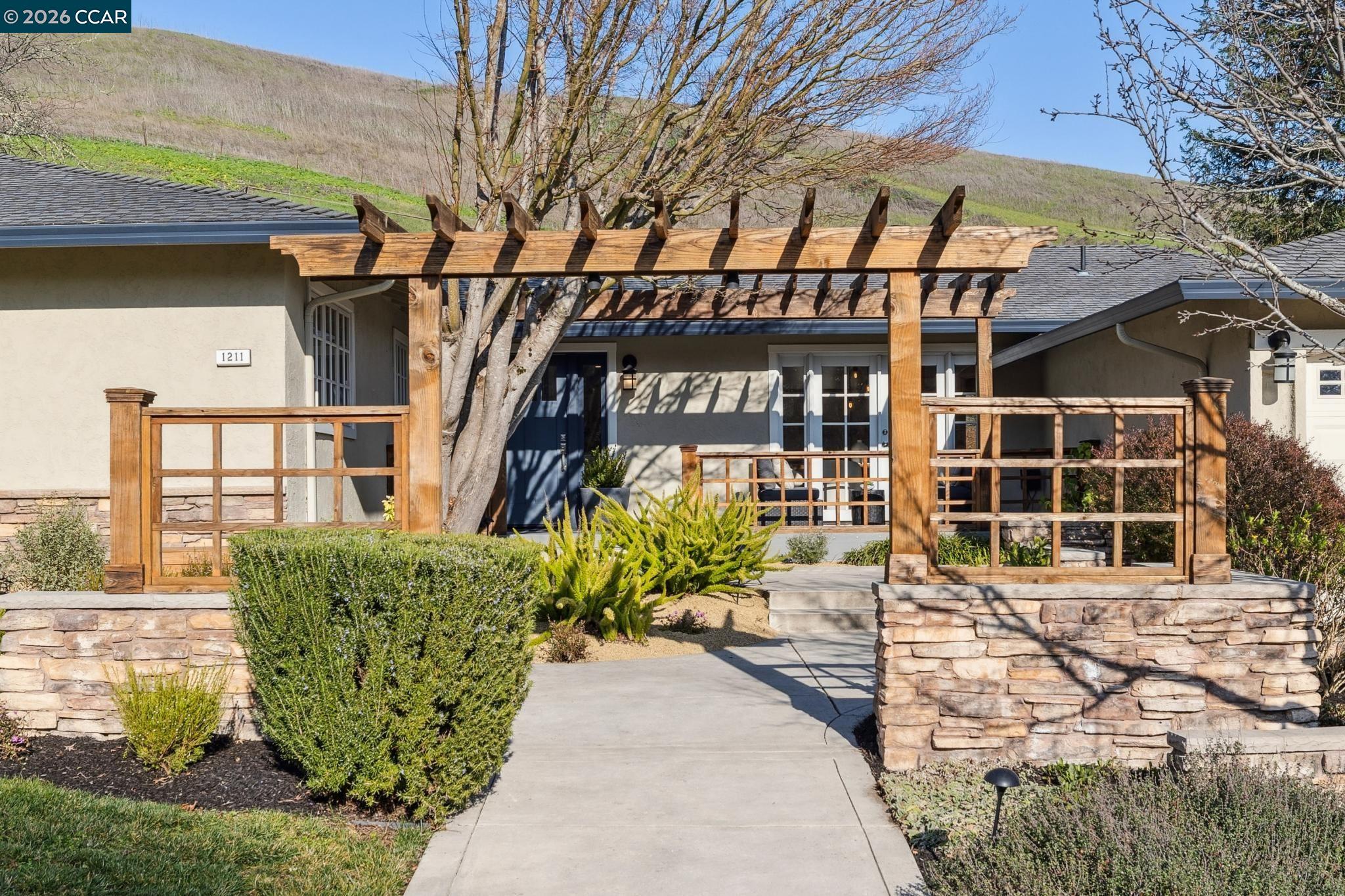 1211 Larch Avenue Moraga, CA 94556 - Photo 2 of 60