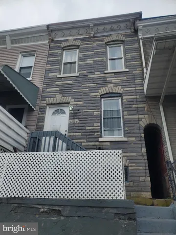 $1,300 | 1624 Fairview Street, Reading, PA 19606