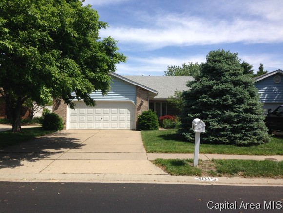 3015 Cameron Drive Springfield, IL 62704 - Photo 1 of 9 Gallery Image 1