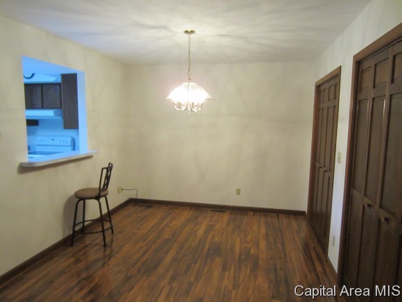 3015 Cameron Drive Springfield, IL 62704 - Photo 6 of 9 Gallery Image 6