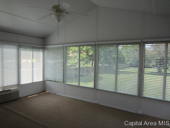 3015 Cameron Drive Springfield, IL 62704 - Photo 8 of 9 Gallery Image 8