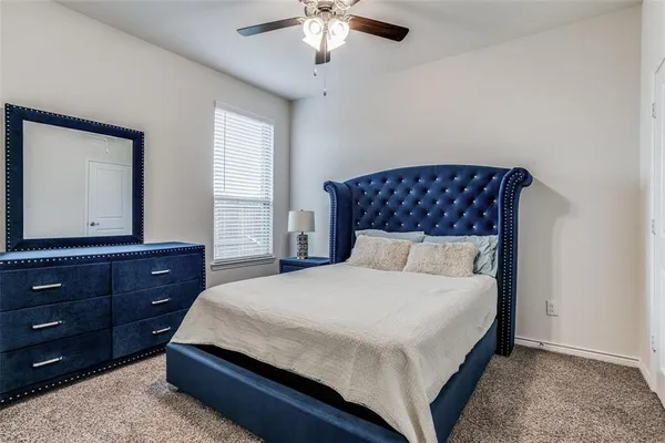 $2,550 | 3208 Brady Starr Drive, Aubrey, TX 76227
