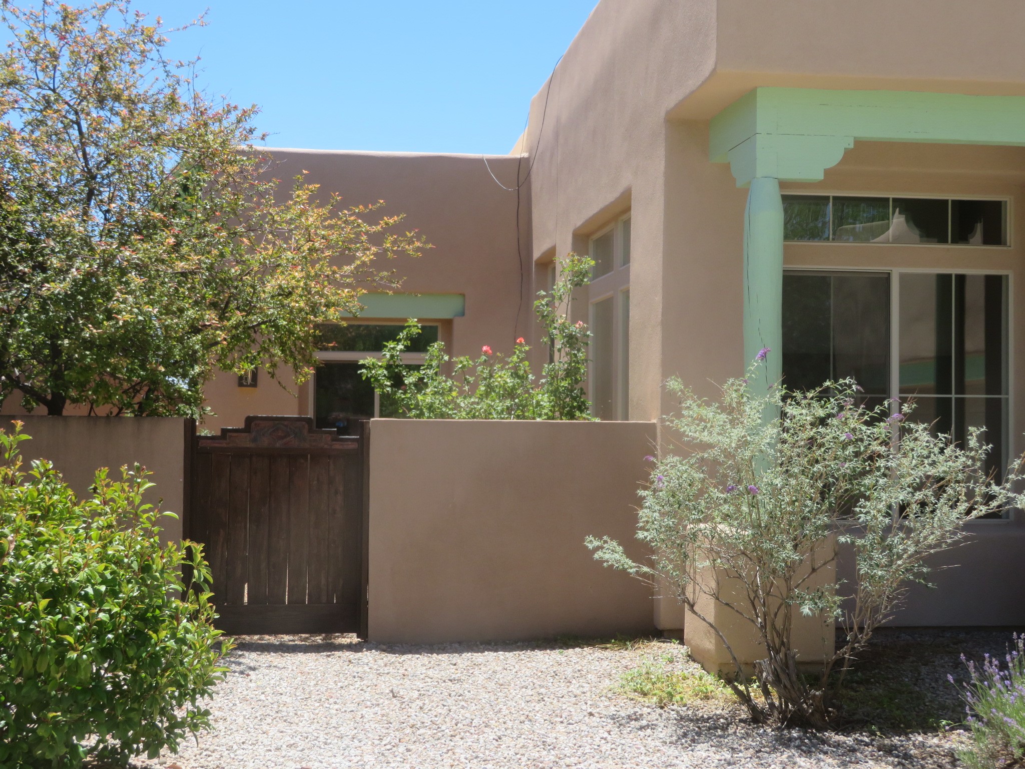 92 Canada Del Rancho Santa Fe, NM 87508 - Photo 5 of 10