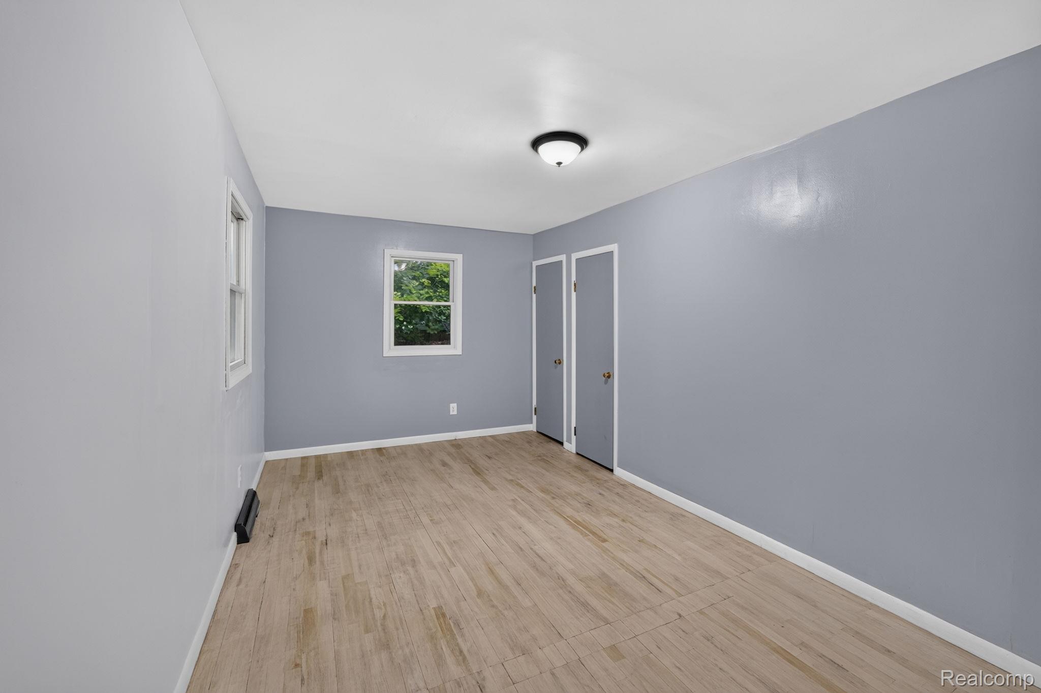 9288 Hilda Lane Flushing, MI 48433 - Photo 18 of 50 10-web-or-mls-DSC_4701.jpg