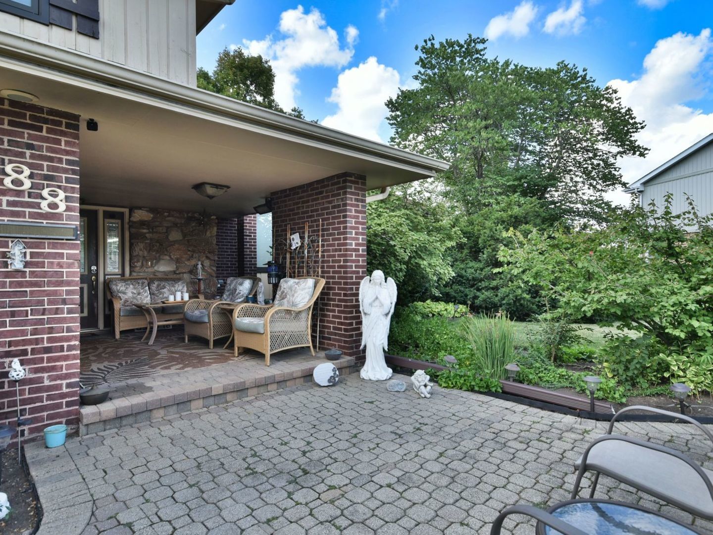 288 North Haddon Place Addison, IL 60101 - Photo 3 of 68