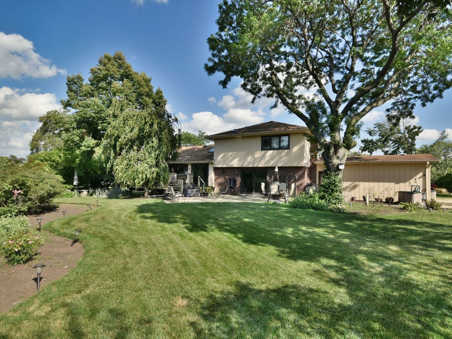 288 North Haddon Place Addison, IL 60101 - Photo 51 of 68