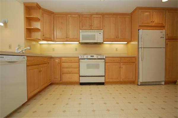 57 Paul Revere Road Lexington, MA 02421 - Photo 7 of 17