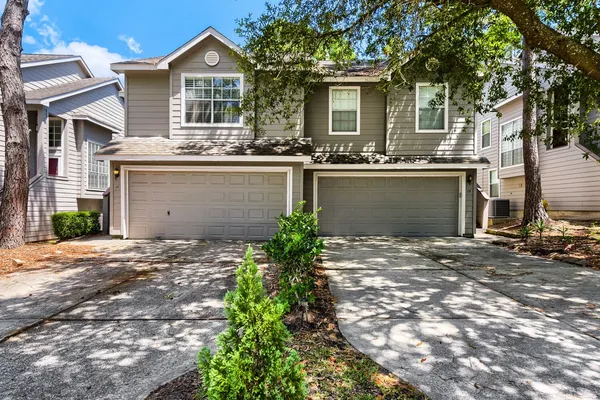 $2,000 | 11 Wineberry Place, The Woodlands, TX 77382