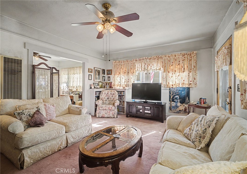 509 South 4th Street Redlands, CA 92373 - Photo 5 of 33 Charming windows