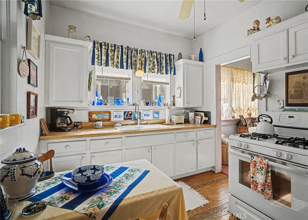 509 South 4th Street Redlands, CA 92373 - Photo 9 of 33