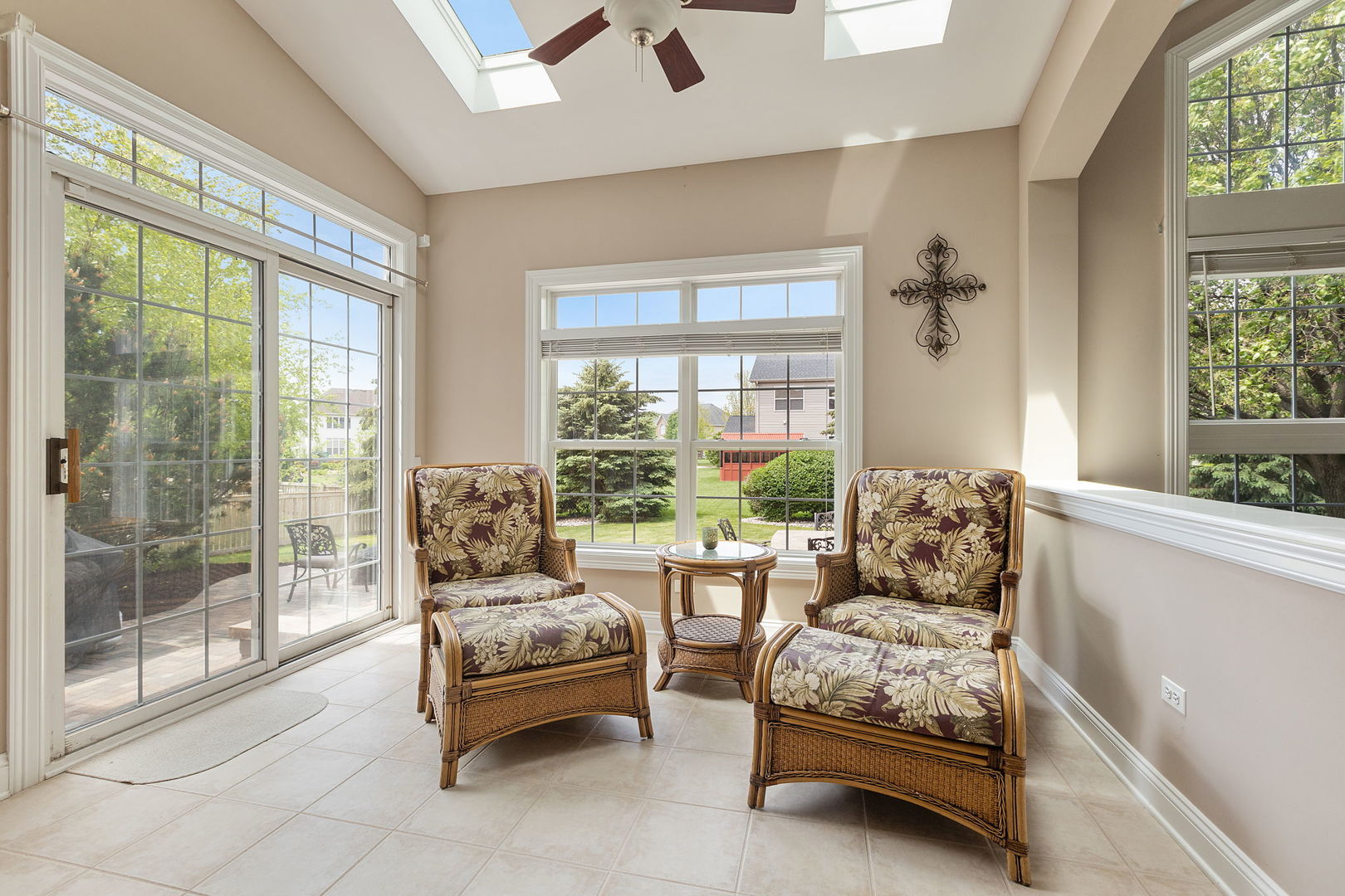 26416 Silverleaf Drive Plainfield, IL 60585 - Photo 11 of 39