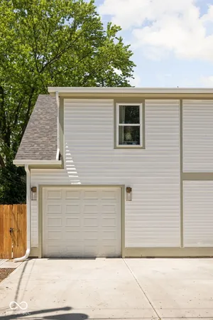 $1,400 | 651 B Birch Avenue, Indianapolis, IN 46221