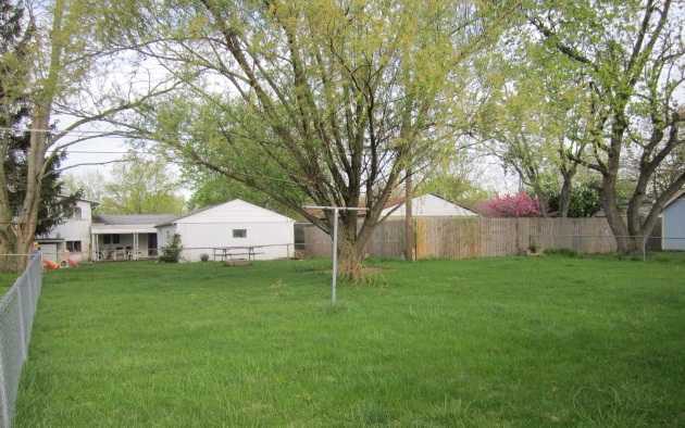 399 Daytona Road Columbus, OH 43228 - Photo 3 of 7 Gallery Image 3
