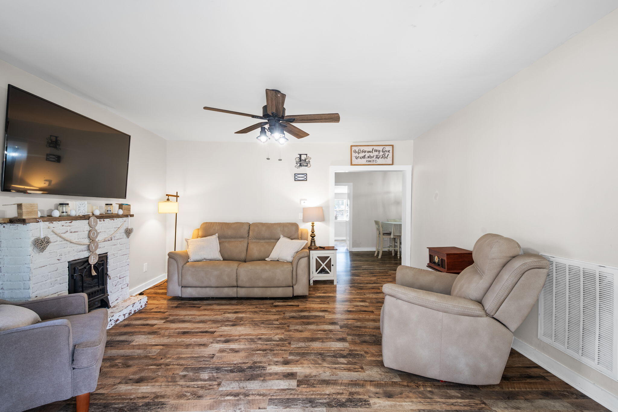 1406 Daugherty Ferry Road Sale Creek, TN 37373 - Photo 7 of 28 15-web-or-mls-DSC_2021