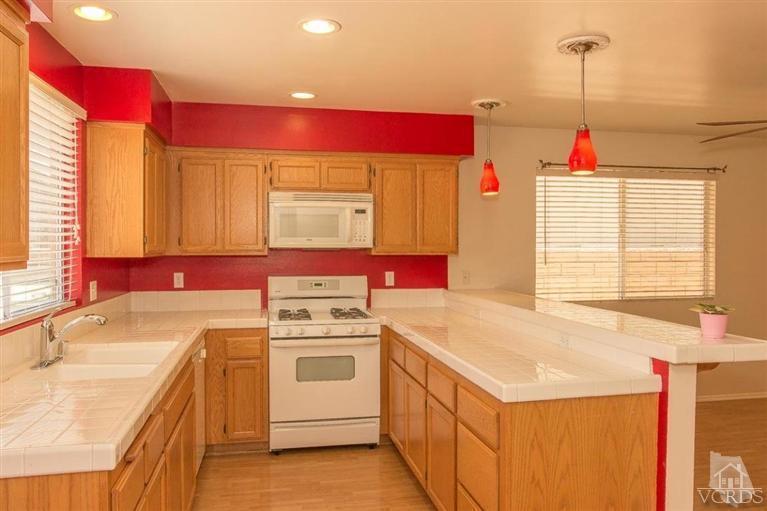 12462 Reyes Street Moorpark, CA 93021 - Photo 7 of 22 Additional Photo
