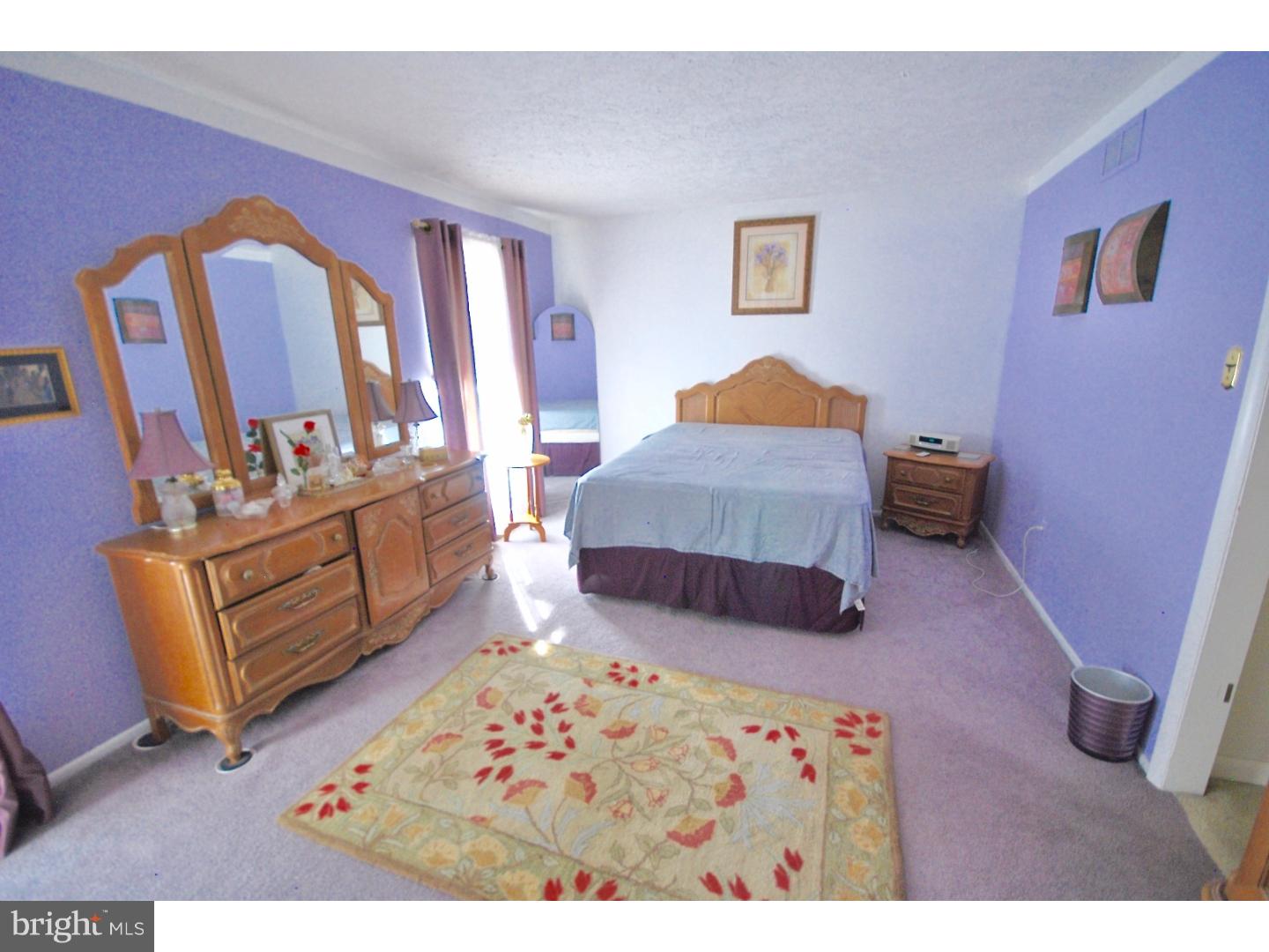 27 Chelsea Circle Clementon, NJ 08021 - Photo 5 of 24 Gallery Image 5