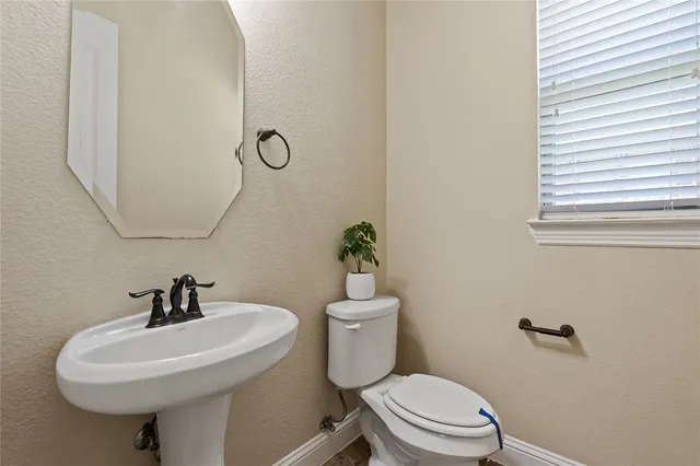 $444,000 | 613 Ravenwood Drive, Saginaw, TX 76179