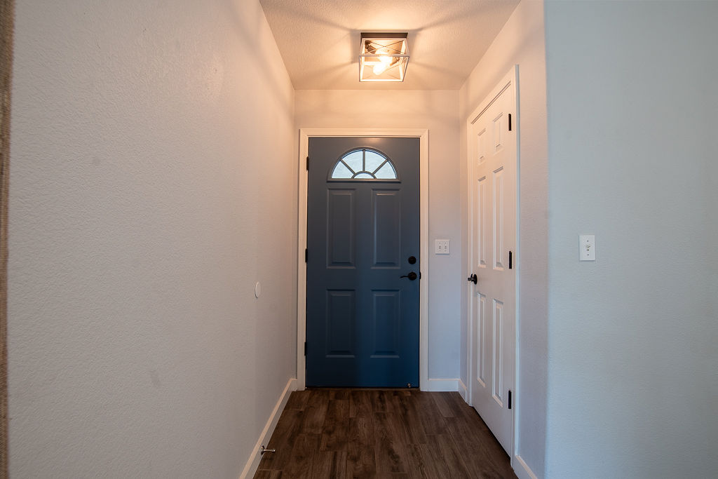 3690 North Kenneth Road Kingman, AZ 86409 - Photo 3 of 44 Welcome Home
