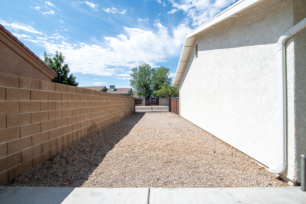 3690 North Kenneth Road Kingman, AZ 86409 - Photo 32 of 44 Gated R. V. Parking