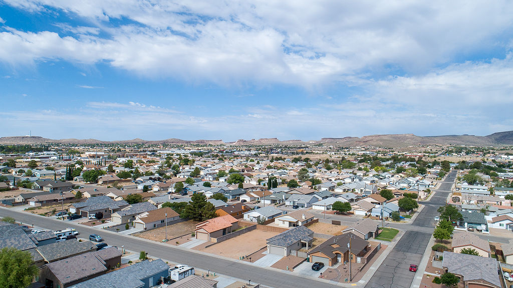 3690 North Kenneth Road Kingman, AZ 86409 - Photo 39 of 44 Drone View From Above The Home