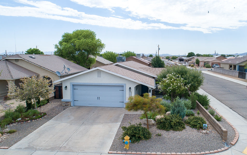 3690 North Kenneth Road Kingman, AZ 86409 - Photo 43 of 44 Home is On A Corner Lot