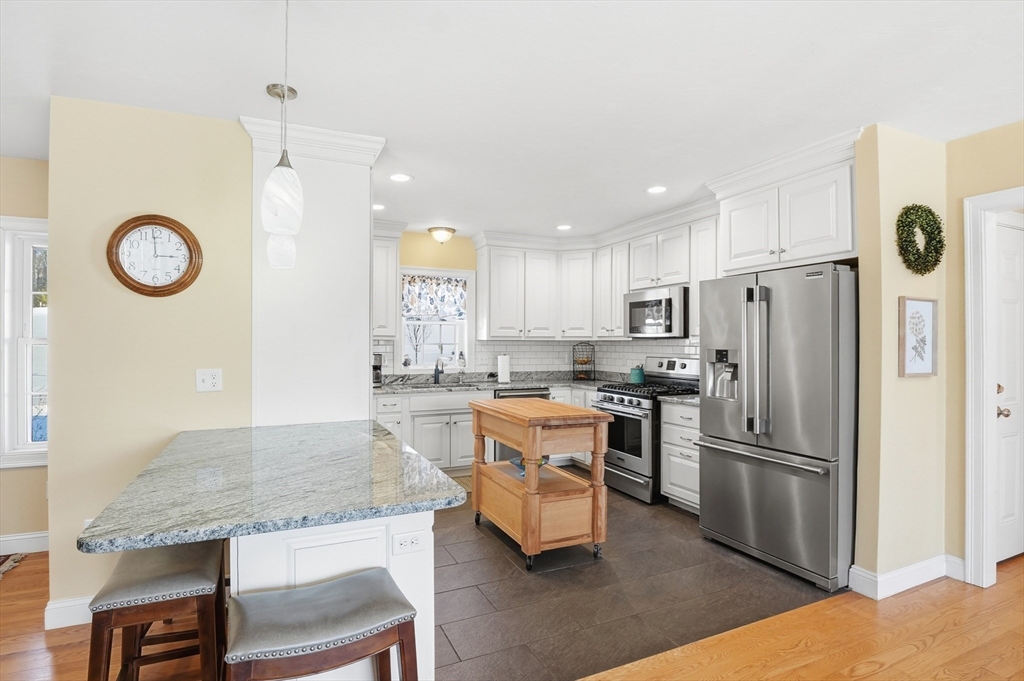 38 Hemlock Road Ashburnham, MA 01430 - Photo 8 of 35