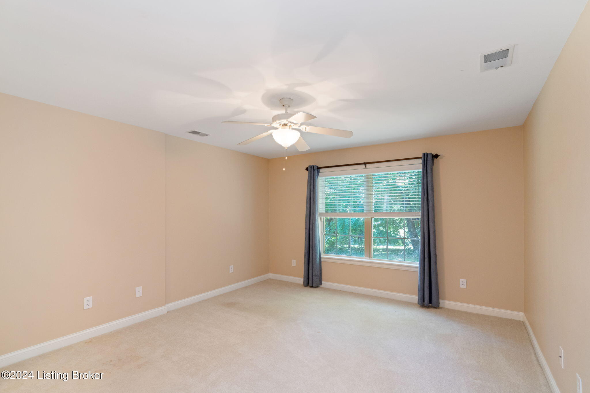 10618 Riva Road Louisville, KY 40223 - Photo 49 of 62 Bedroom #3