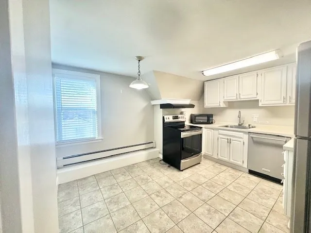 $1,800 | 7 Berkmans Street, Unit 2, Worcester, MA 01602