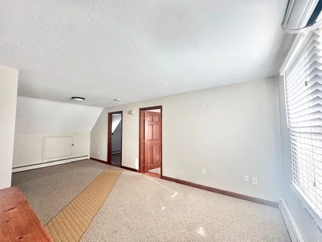 $1,800 | 7 Berkmans Street, Unit 2, Worcester, MA 01602