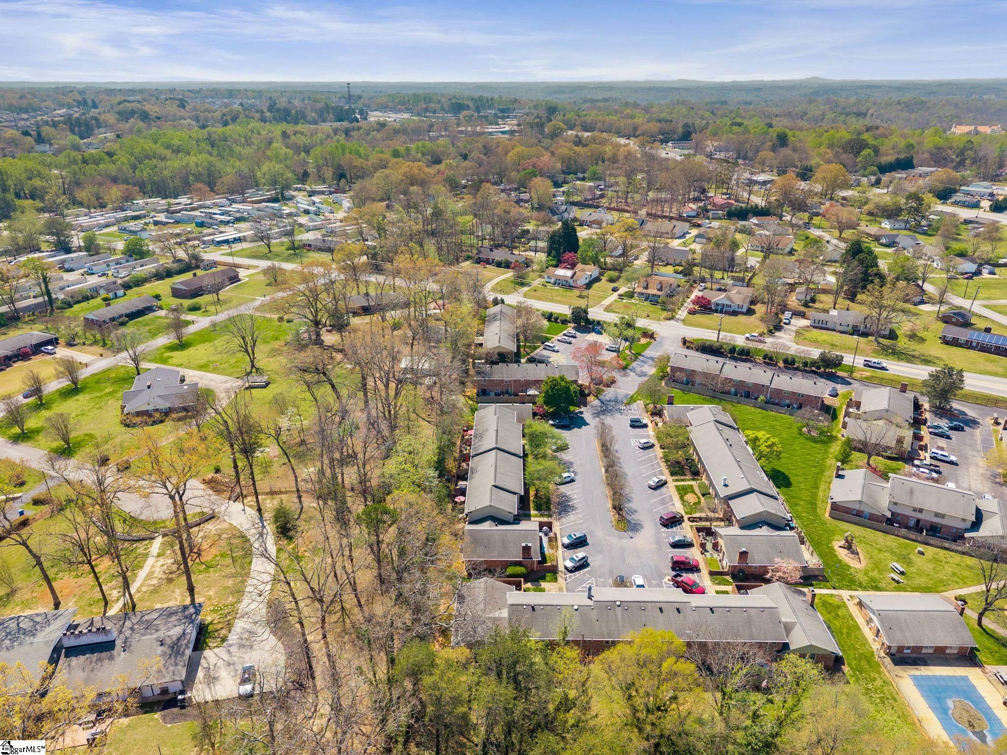 710 Hunts Bridge Road, Unit 6 Greenville, SC 29617 - Photo 29 of 32