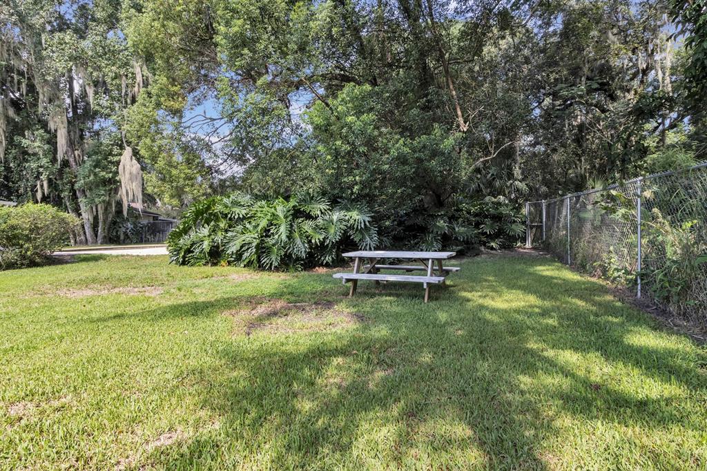 619 Little Wekiva Road Altamonte Springs, FL 32714 - Photo 32 of 35 Gallery Image 32