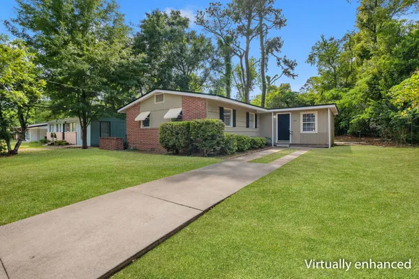 $219,900 | 322 Meadowbrook Lane, Tallahassee, FL 32304