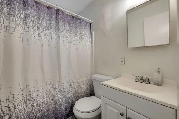 $219,900 | 322 Meadowbrook Lane, Tallahassee, FL 32304