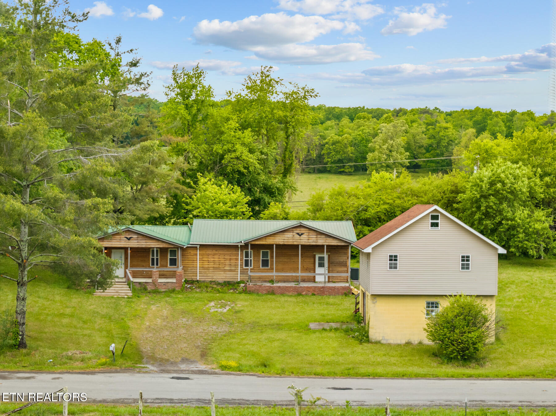 8466 Shut In Gap Road Spring City, TN 37381 - Photo 34 of 43 DJI_20260506095729_0324_D