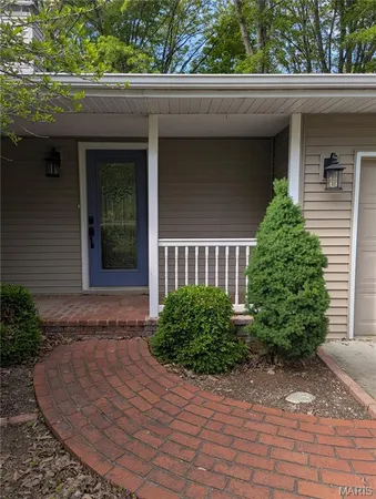 $430,000 | 20 Denzel Drive, Greenville, IL 62246