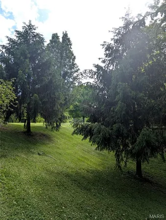 $430,000 | 20 Denzel Drive, Greenville, IL 62246