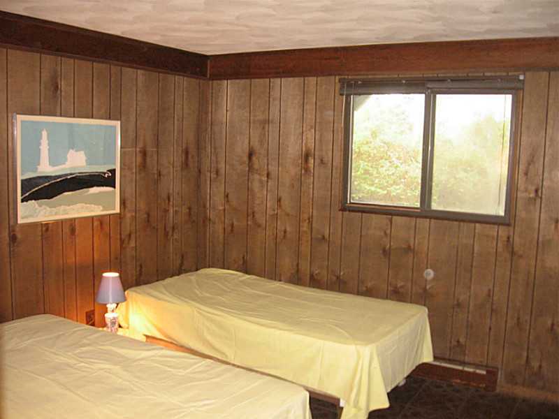 15 Brant Road South South Kingstown, RI 02879 - Photo 15 of 22 Bedroom.